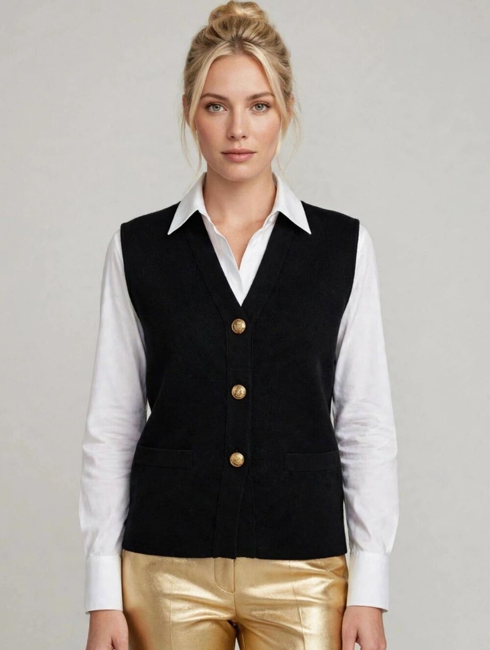 NWOT! TAHARI! RICH, SATURATED BLACK SWEATER VEST, GOLD COAT OF ARMS BUTTONS! S